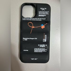 “Nike” Air Puffer Case